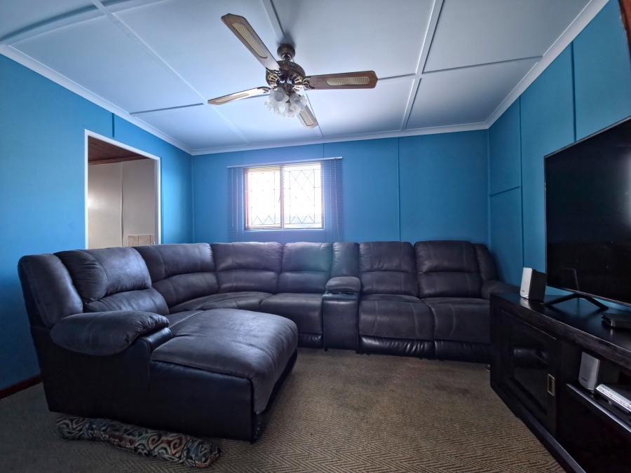 4 Bedroom Property for Sale in Fisherhaven Western Cape